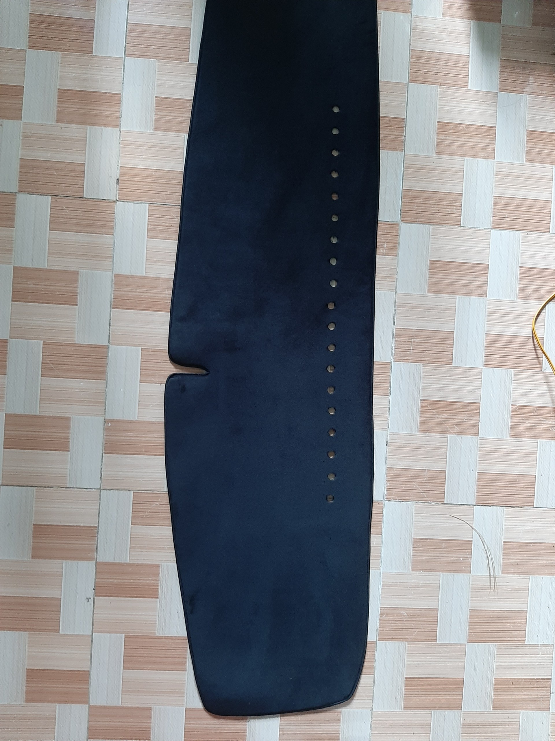 Thảm Lót Chống Nắng Taplo Xe Tải Đô Thành IZ49