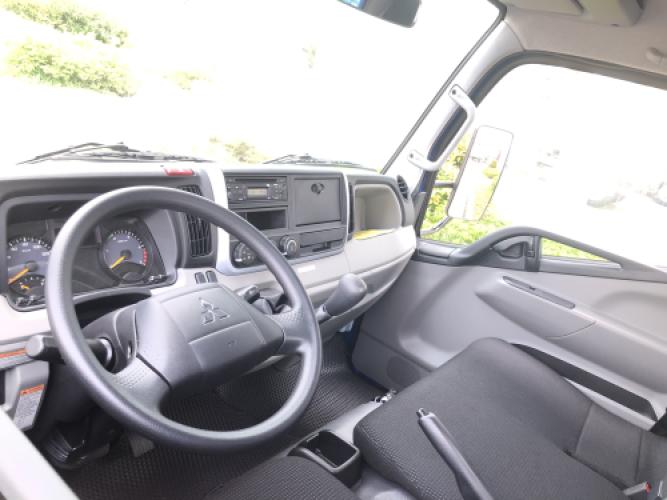 Thảm taplo xe tải Mitsubishi Fuso Canter TF7.5 3 tấn 5