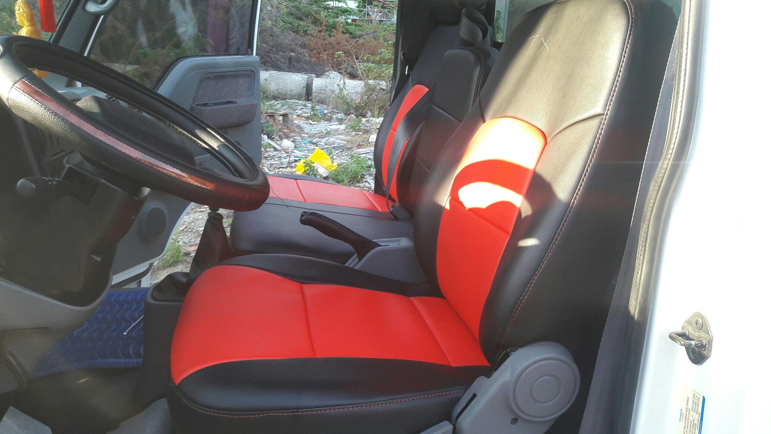 Bọc Sửa Da Ghế Xe Tải ISUZU Tại TP HCM